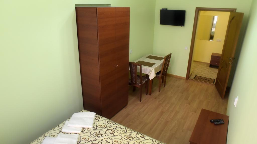 Apartment On Voloshyna Lemberg Exterior foto