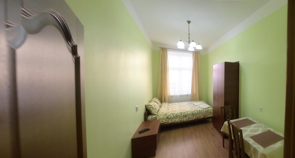 Apartment On Voloshyna Lemberg Exterior foto