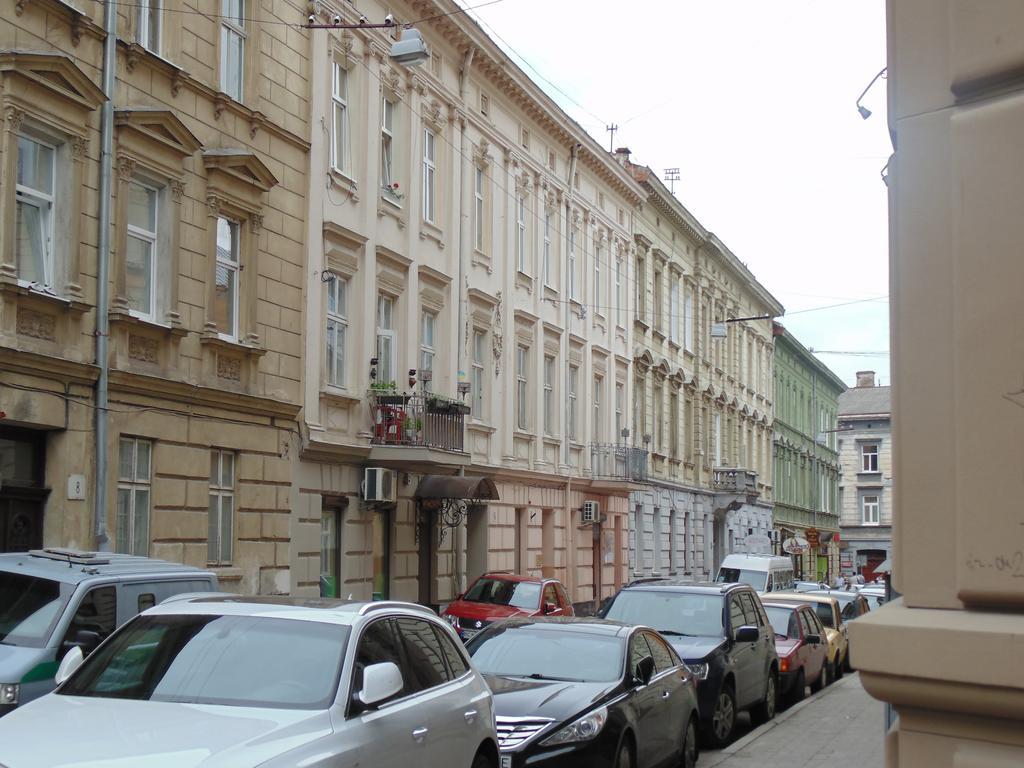 Apartment On Voloshyna Lemberg Exterior foto